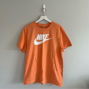 Nike Peach Short Sleeve T-Shirt Size L Mens